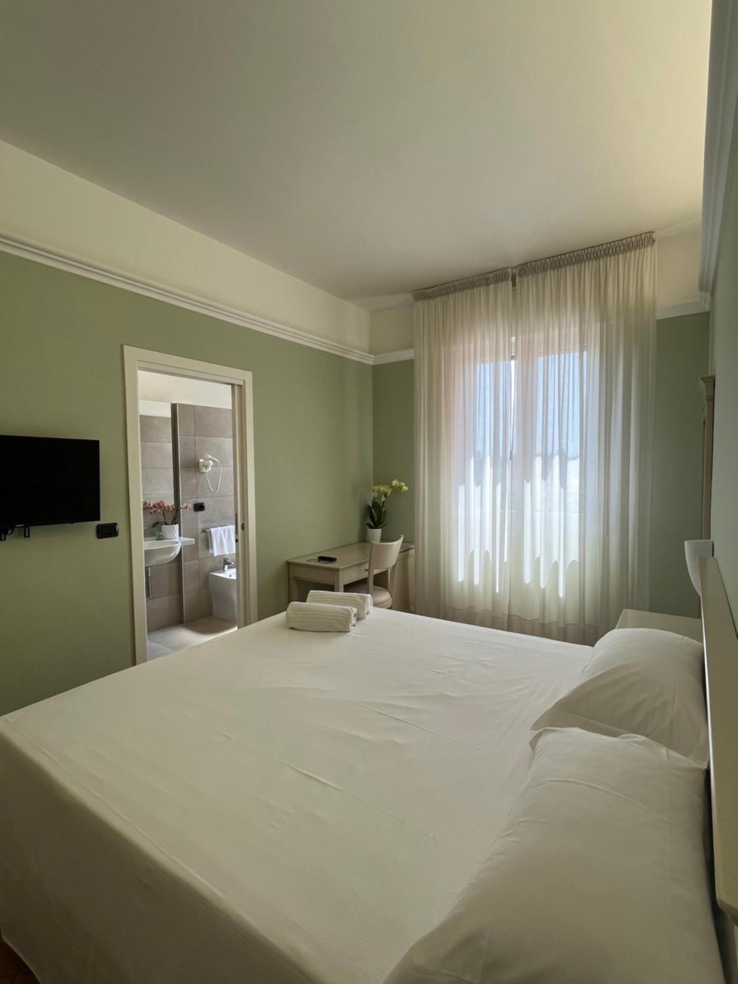 Hotel Aquila Castelfranco Emilia Dış mekan fotoğraf