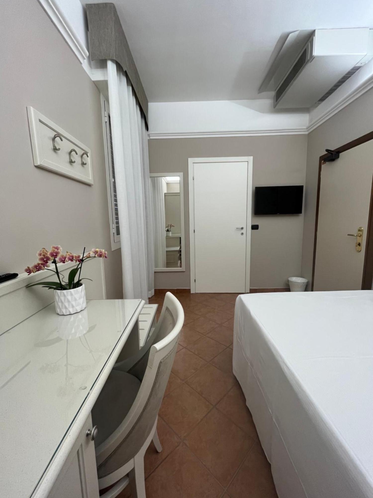 Hotel Aquila Castelfranco Emilia Dış mekan fotoğraf