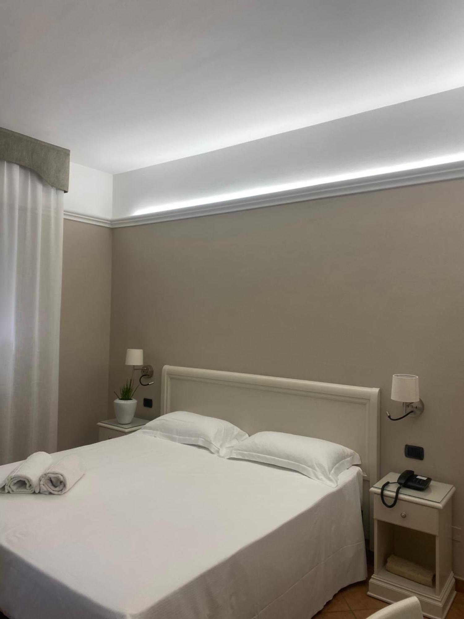 Hotel Aquila Castelfranco Emilia Dış mekan fotoğraf