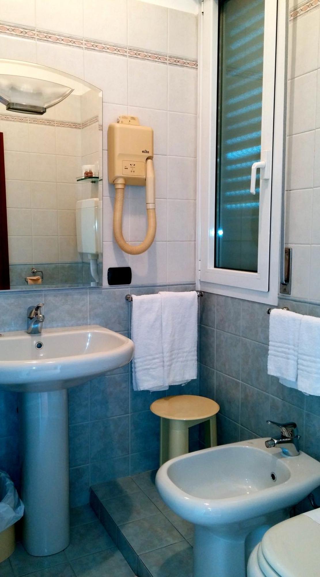 Hotel Aquila Castelfranco Emilia Oda fotoğraf